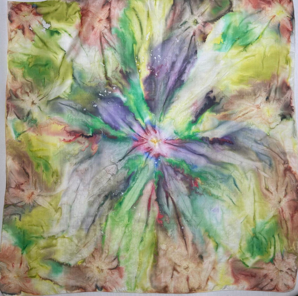 Silk Galaxy / Hedvábná galaxie · Hedvábný šátek 90 × 90